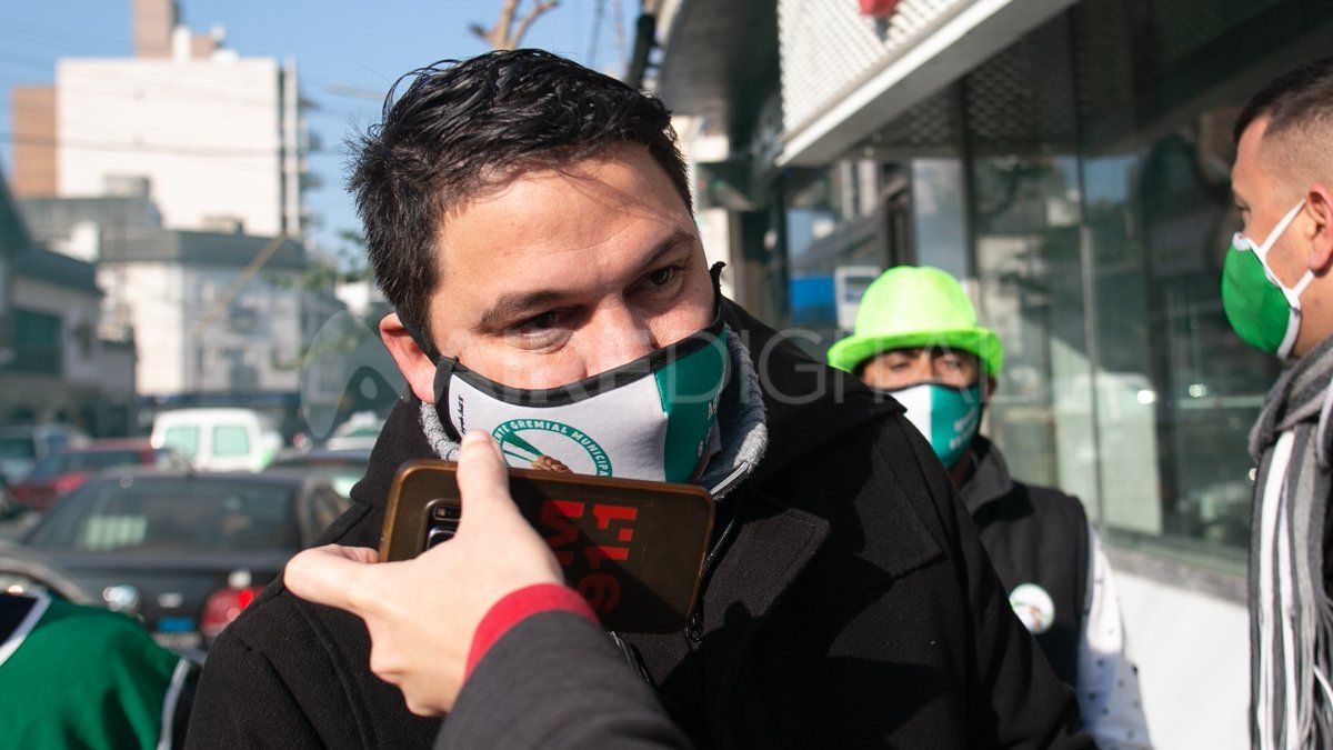Los trabajadores municipales se manifestaron en las calles de Santa Fe.&nbsp;