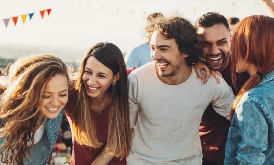 Horóscopo: cuáles son los signos zodiacales que son los mejores amigos