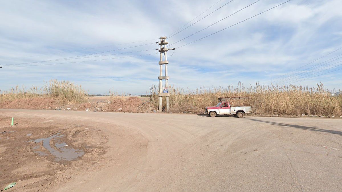 El cuerpo fue visto este viernes a la mañana por personal de la empresa de recolección de residuos que trabajaba en un basural ubicado entre las calles Uriburu y Las Palmeras