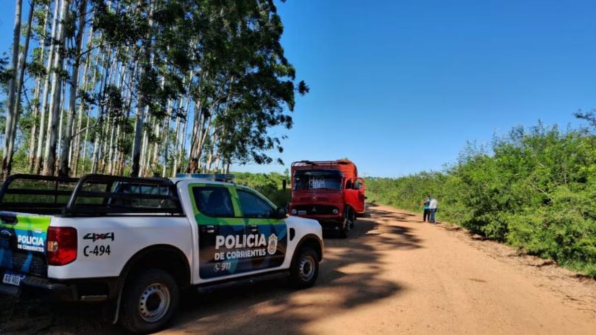 La víctima recibió dos disparos y murió en el acto. (Foto: Policía de Corrientes) La víctima recibió dos disparos y murió en el acto. (Foto: Policía de Corrientes)