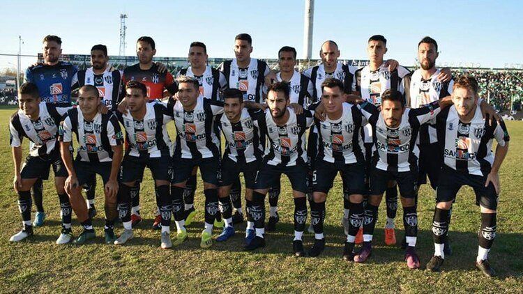 Central Córdoba (SdE) venció en los penales a Sarmiento y ascendió a la Primera División