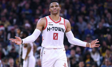 La figura de Houston Rockets, Russell Westbrook, fue diagnosticado con coronavirus a pocos días para la reanudación de la NBA en Disney. La figura de Houston Rockets, Russell Westbrook, fue diagnosticado con coronavirus a pocos días para la reanudación de la NBA en Disney.