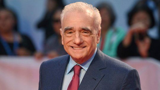 El director de cine enfrenta los cuestionamientos de los sindicatos tras aliarse con una empresa especializada en el desarrollo de imágenes automatizadas. El director de cine enfrenta los cuestionamientos de los sindicatos tras aliarse con una empresa especializada en el desarrollo de imágenes automatizadas.