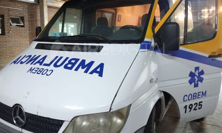 La ambulancia del Cobem en la que circulaban los dos trabajadores baleados el 28 de mayo La ambulancia del Cobem en la que circulaban los dos trabajadores baleados el 28 de mayo