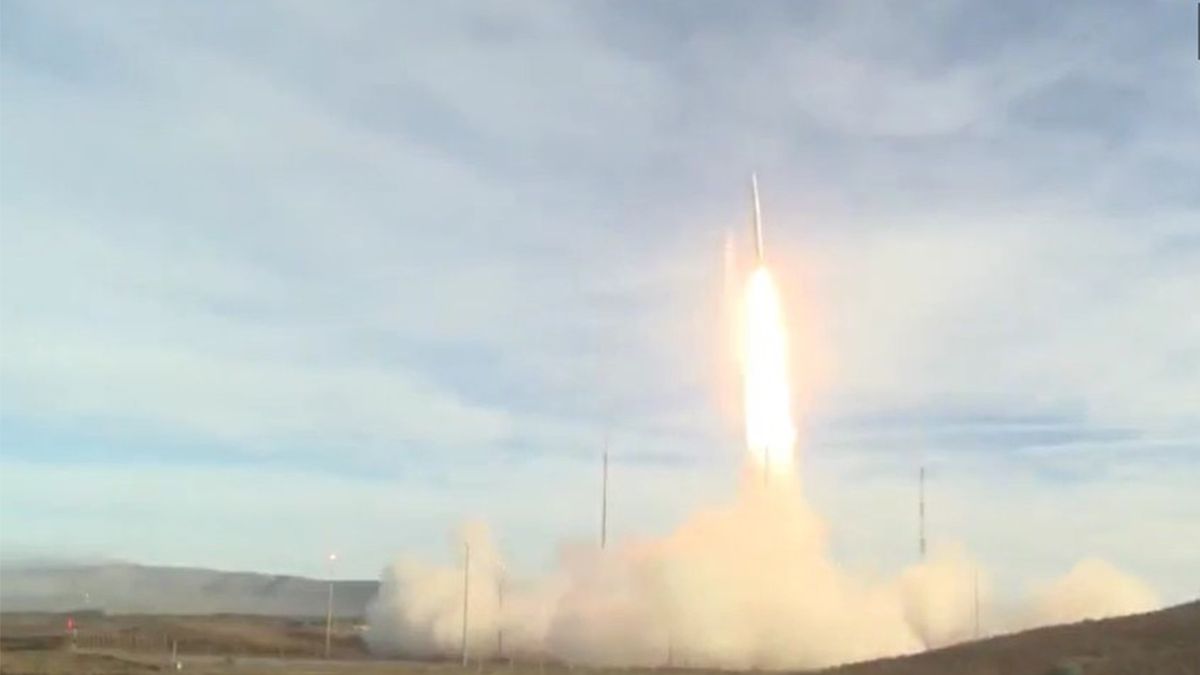 EE.UU lanz&oacute; un misil