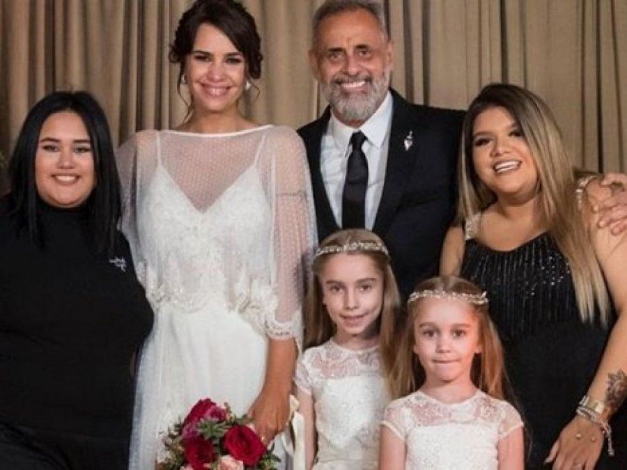 El casamiento de Jorge Rial y Romina Pereiro.