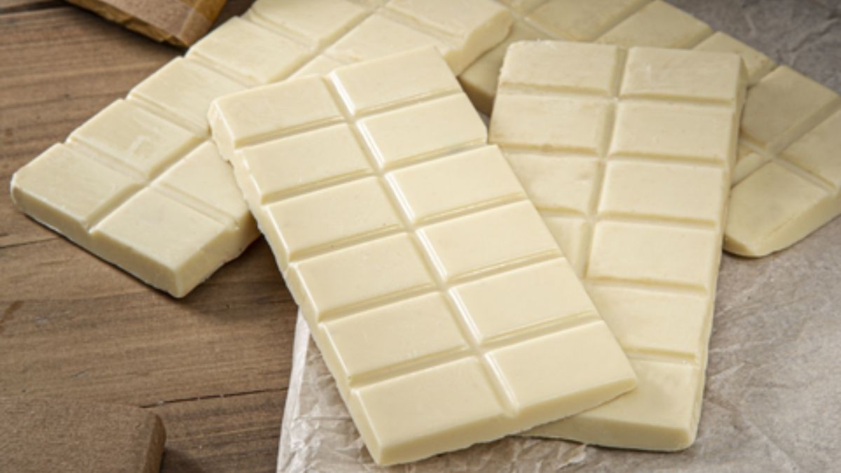 Esta receta de chocolate blanco te dará como resultado deliciosas tabletas. Esta receta de chocolate blanco te dará como resultado deliciosas tabletas.