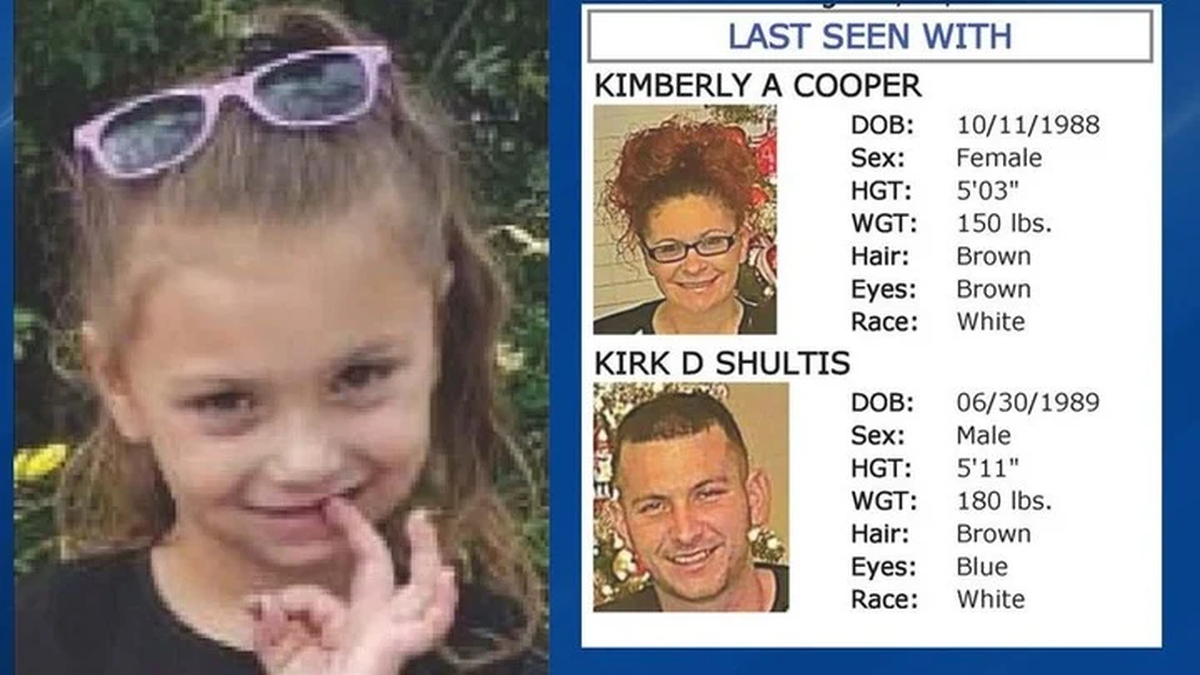 La hallaron viva debajo de una escalera 