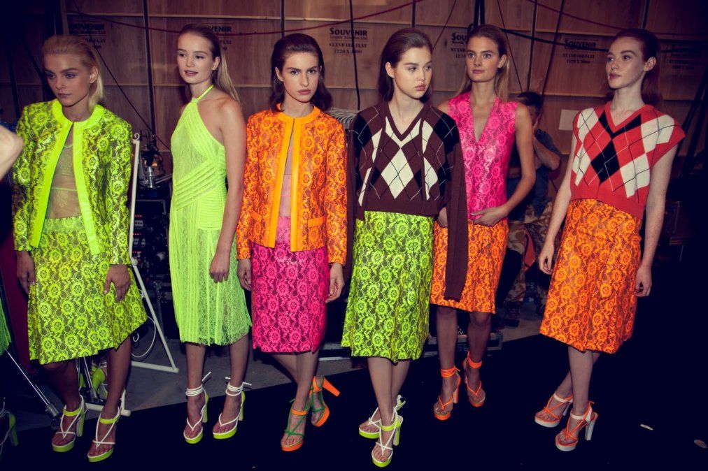 Flúor: ¡la tendencia del verano que realmente no esperábamos!