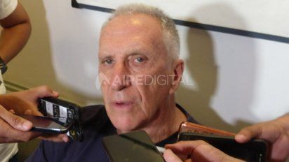 Luis Hilbert, dirigente del Club Atlético Colón, aseguró que los disparos a la sede fueron un hecho aislado