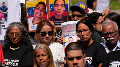 Venezuela liberó más de 400 presos políticos, según el gobierno chavista