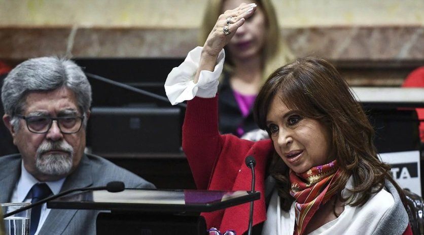 Se cayó la sesión por los allanamientos a Cristina