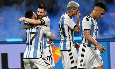 La Selección Argentina goleó 7-0 a Curazao en Santiago del Estero y extendió los festejos por el título en Qatar. La Selección Argentina goleó 7-0 a Curazao en Santiago del Estero y extendió los festejos por el título en Qatar.