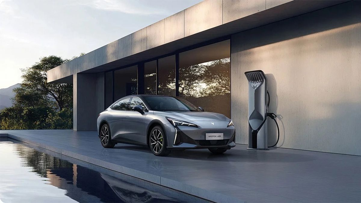 Arcfox desembarcó en Argentina: la marca premium de vehículos eléctricos de BAIC.