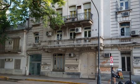 Aire de Santa Fe | ex hospital de niños zoonosis epidemiología salud laboral 001 _9x16.jpg
