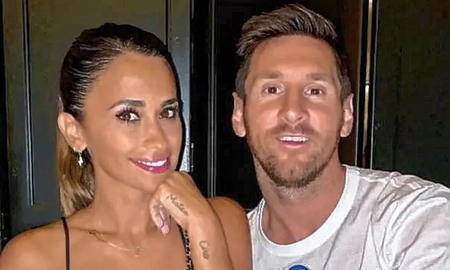 El outfit de Antonela Roccuzzo, al parecer informal y sencillo, supera los 700 mil pesos. Los detalles. El outfit de Antonela Roccuzzo, al parecer informal y sencillo, supera los 700 mil pesos. Los detalles.