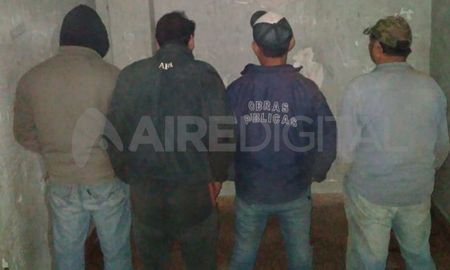Cuatro hombres fueron detenidos en Laguna Paiva por robo de alambre de cobre Cuatro hombres fueron detenidos en Laguna Paiva por robo de alambre de cobre
