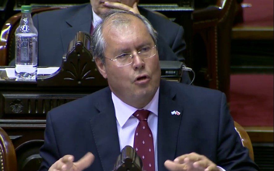 Repudio de todo el arco político al ataque contra el diputado Olivares