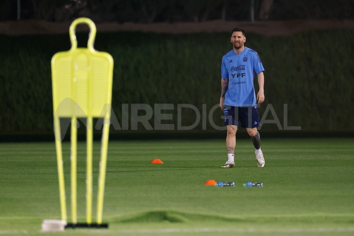Lionel Messi integrará el once inicial en el debut de la Selección Argentina en Qatar 2022.