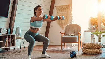 Piernas y glúteos de acero: los 3 ejercicios infalibles para entrenar en casa y ver resultados