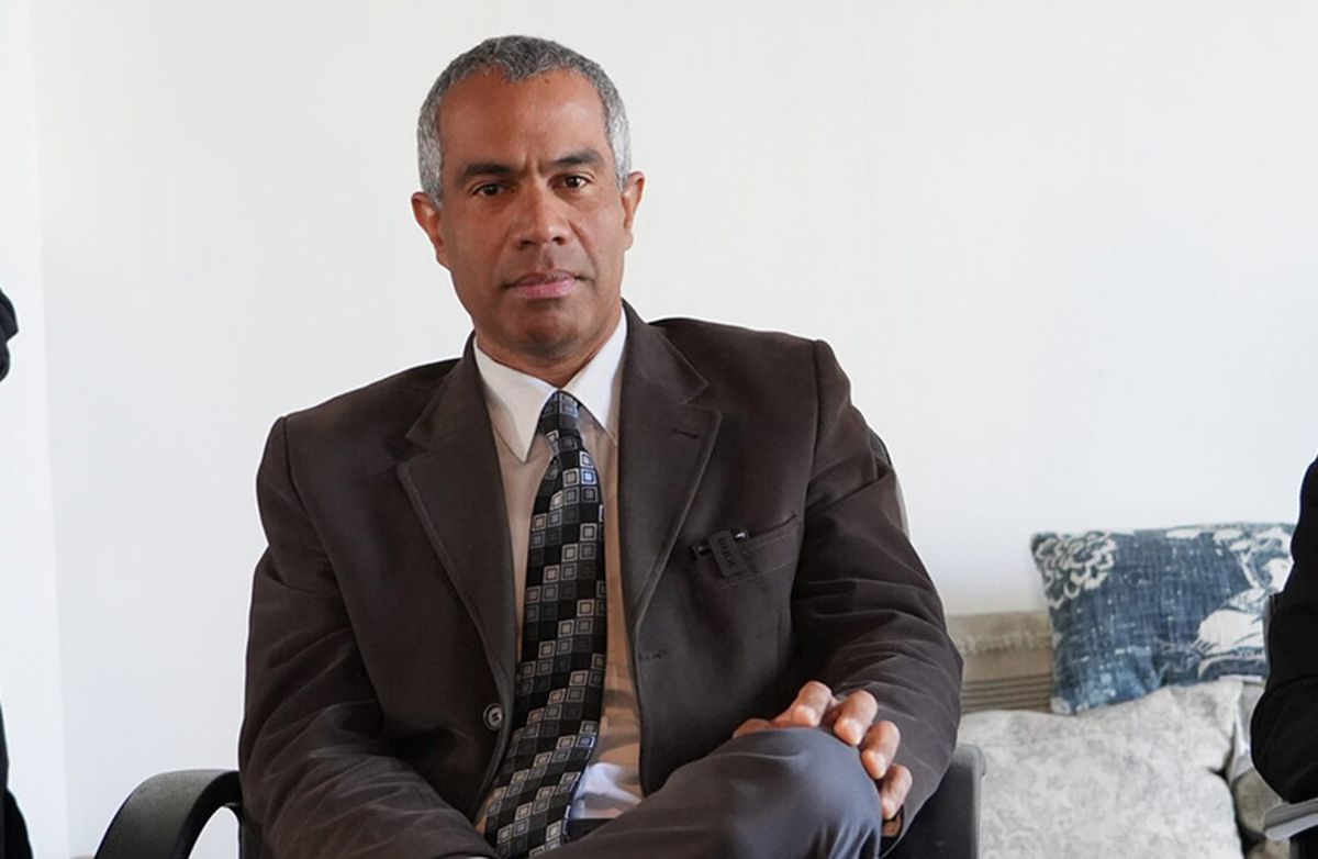 El subdirector general a cargo del área de Estados Unidos del Ministerio de Relaciones Exteriores, Alejandro García del Toro, dijo en declaraciones a Granma que “es un asunto sensible que, como hemos dicho, manejamos con discreción”. El subdirector general a cargo del área de Estados Unidos del Ministerio de Relaciones Exteriores, Alejandro García del Toro, dijo en declaraciones a Granma que “es un asunto sensible que, como hemos dicho, manejamos con discreción”.
