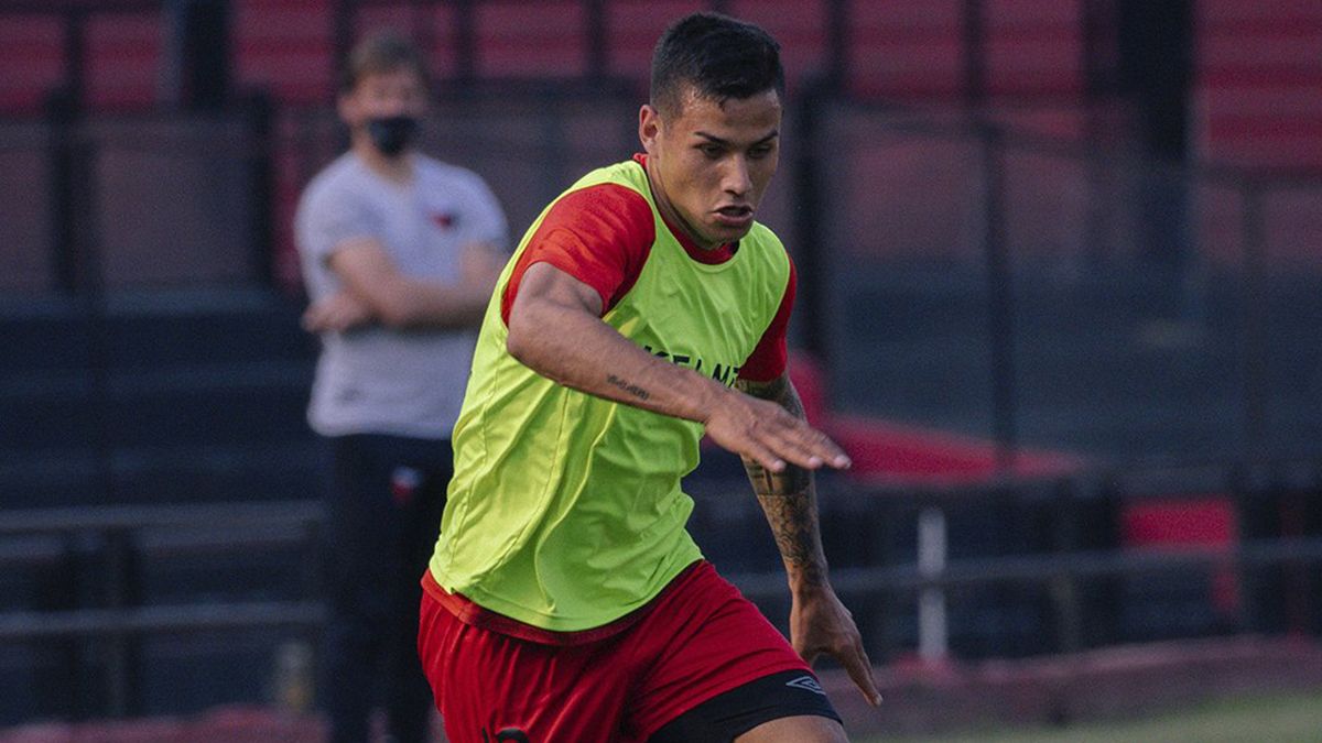 Alex Vigo no jugará ante Central Córdoba y su futuro estaría en River. Eric Meza tendrá la oportunidad de jugar como titular en Colón:
