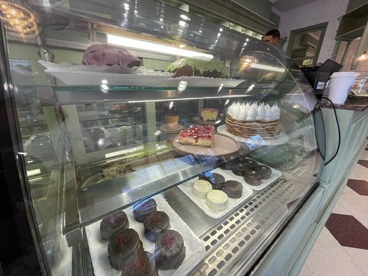 Alfajores, cookies, rogel y más en la nueva sucursal de Cioccolata, con una variedad apta para todos los gustos. Alfajores, cookies, rogel y más en la nueva sucursal de Cioccolata, con una variedad apta para todos los gustos.