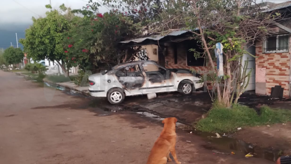 Incendio en Barranquitas Sur