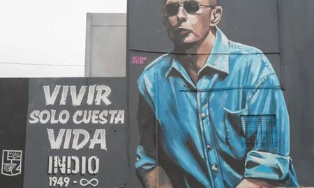 El Indio Solari dejó una huella imborrable en la cultura argentina. El Indio Solari dejó una huella imborrable en la cultura argentina.