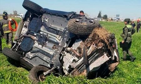 Así quedó la camioneta tras el accidente. Así quedó la camioneta tras el accidente.