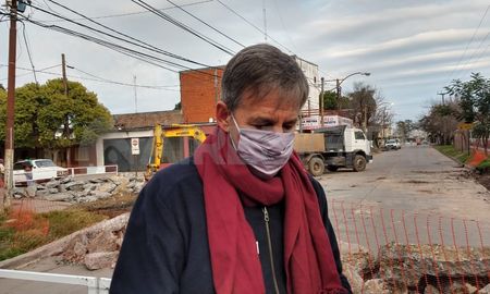 Jatón manifestó su preocupación por la inseguridad en la ciudad. visibility Jatón manifestó su preocupación por la inseguridad en la ciudad. visibility