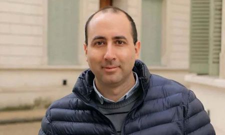 Fernando Cerimedo declaró este jueves por la noche ante el fiscal Franco Picardi en el marco de la causa que investiga la presunta red de coimas en la Andis. Fernando Cerimedo declaró este jueves por la noche ante el fiscal Franco Picardi en el marco de la causa que investiga la presunta red de coimas en la Andis.