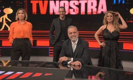 Jorge Rial arrancó el nuevo ciclo por la pantalla de América TV el 5 de abril, sin embargo el rating no lo acompaña. Jorge Rial arrancó el nuevo ciclo por la pantalla de América TV el 5 de abril, sin embargo el rating no lo acompaña.