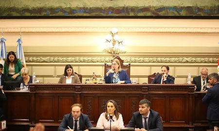 La Asamblea Legislativa prestó acuerdo para tres pliegos propuestos por el Poder Ejecutivo para la designación de vocales de Cámara de Apelación de Ejecución Penal y Supervisión Carcelaria. La Asamblea Legislativa prestó acuerdo para tres pliegos propuestos por el Poder Ejecutivo para la designación de vocales de Cámara de Apelación de Ejecución Penal y Supervisión Carcelaria.