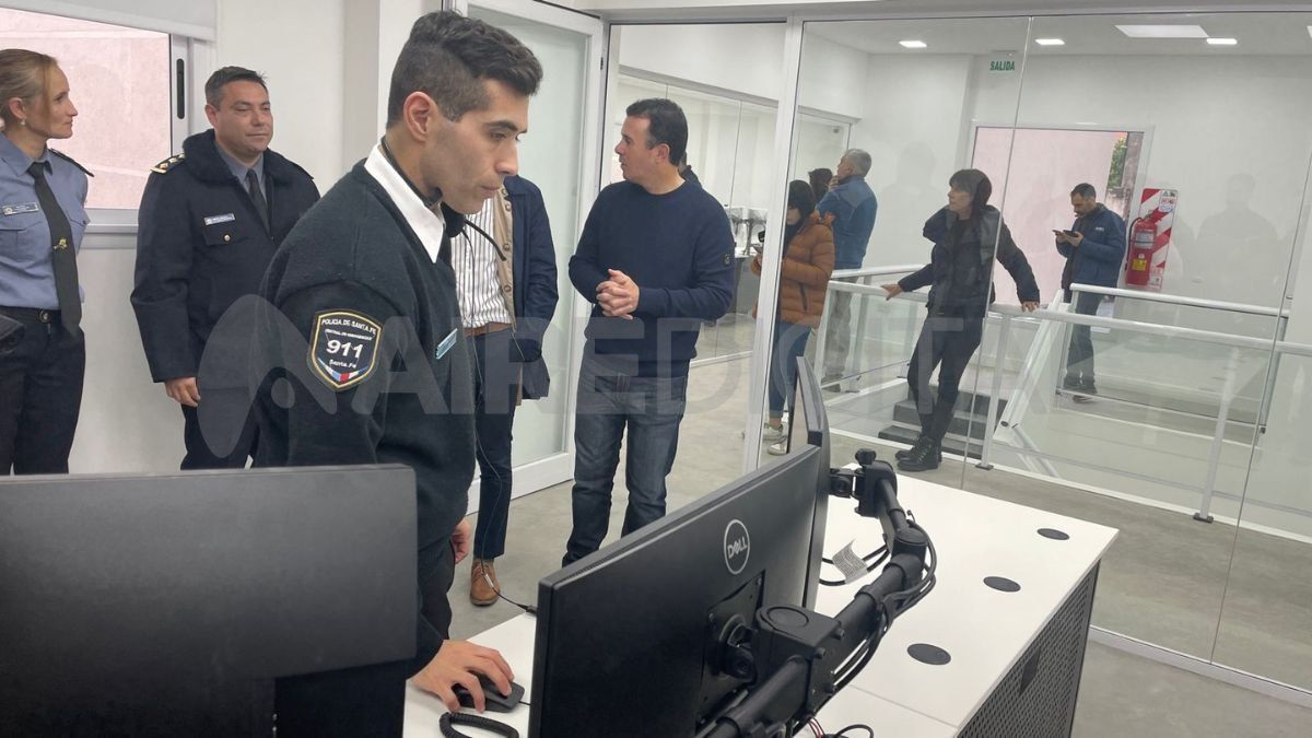 Perotti explicó que el personal incorporado fue preparado especialmente para trabajar en el sistema de emergencias. Perotti explicó que el personal incorporado fue preparado especialmente para trabajar en el sistema de emergencias.