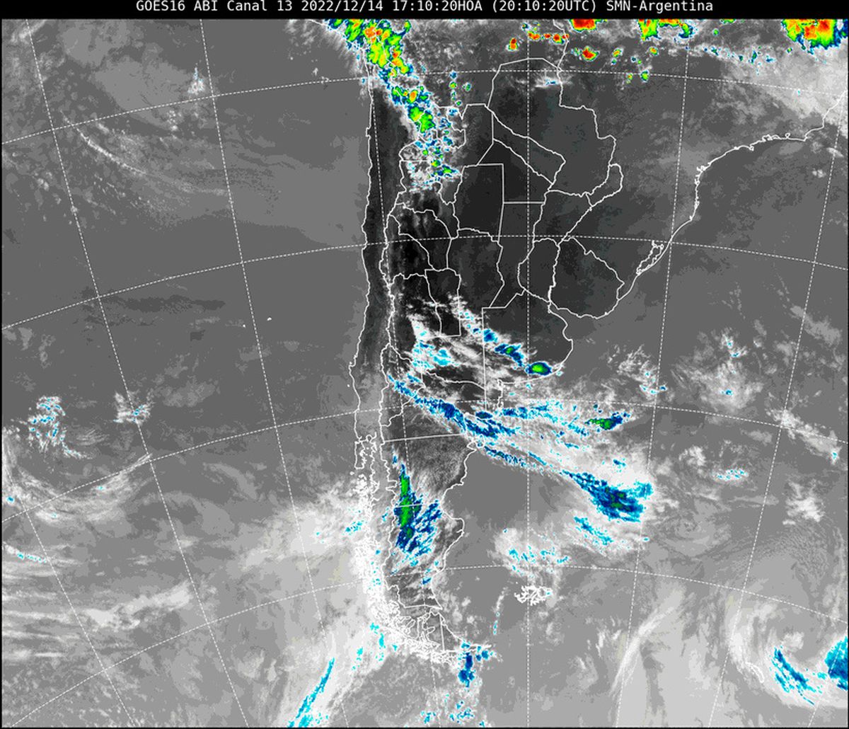 En la imagen satelital se observa que el cielo continúa despejado en todo el litoral.