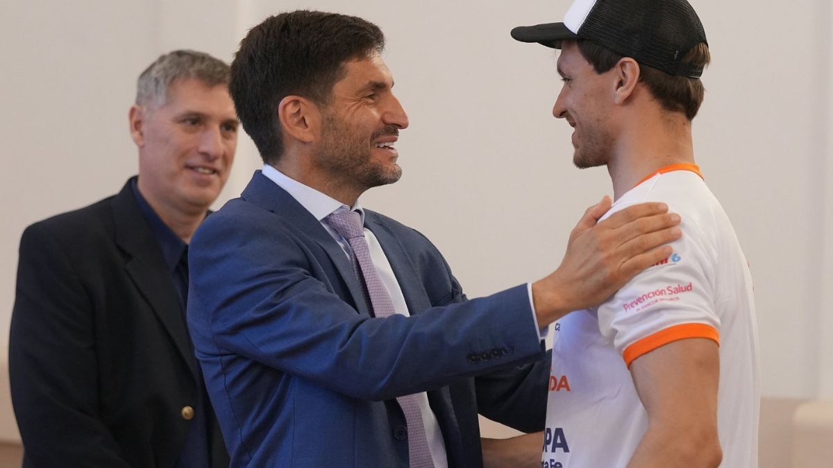 El gobernador afirmó que para su gestión el deporte es fundamental. El gobernador afirmó que para su gestión el deporte es fundamental.