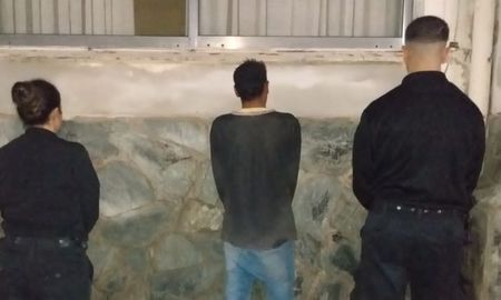 El sujeto fue detenido por personal de la Unidad Regional XV. El sujeto fue detenido por personal de la Unidad Regional XV.