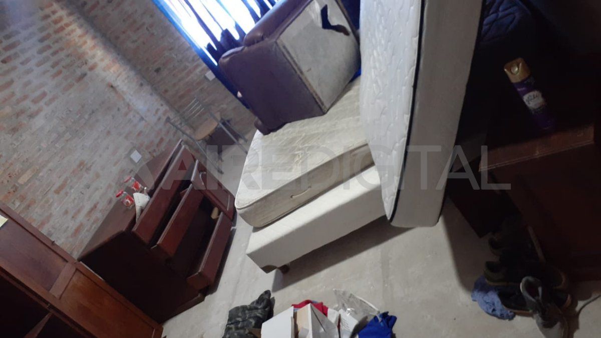 Casas totalmente desvalijadas, una constante en Colastiné Norte.