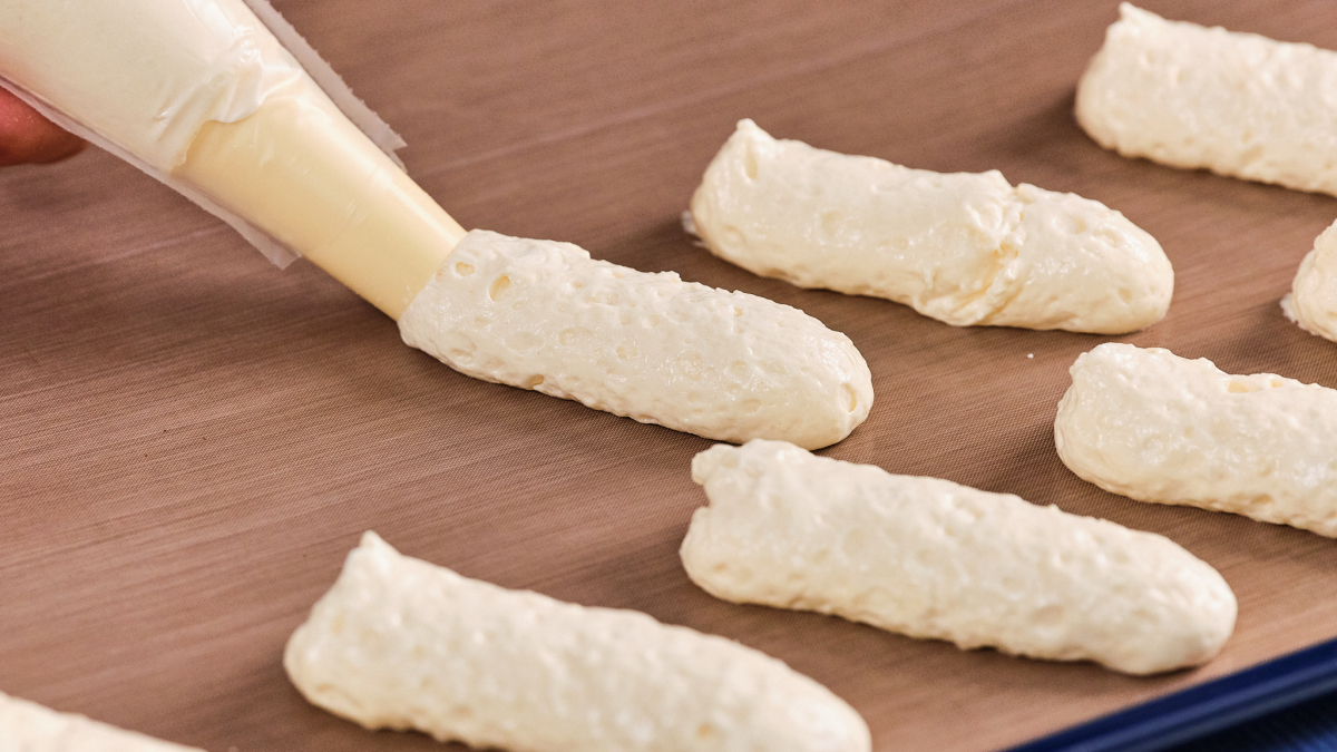 Los bizcochos de soletilla, también conocidos como vainillas, son muy fáciles de hacer en casa. Los bizcochos de soletilla, también conocidos como vainillas, son muy fáciles de hacer en casa. 