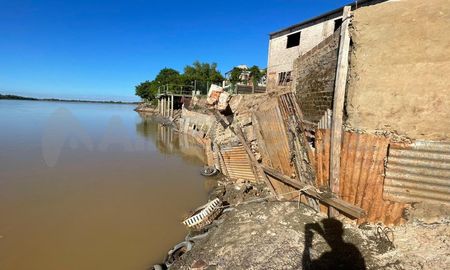 El derrumbe se extendió hacia el sur del terraplén Garello. El derrumbe se extendió hacia el sur del terraplén Garello.