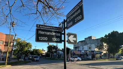 Choque en cadena en Santo Tomé: dos mujeres heridas en una esquina con reiterados accidentes