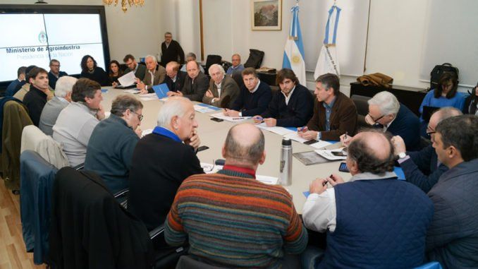 Se reunió la Mesa de Competitividad Lechera