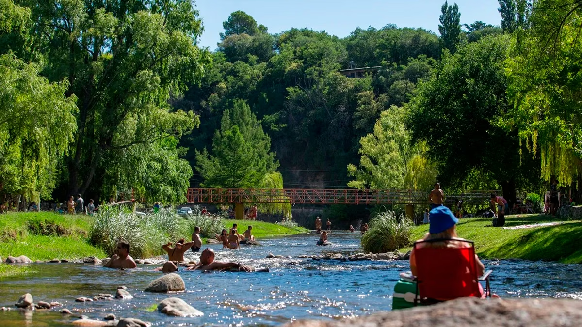 El embalse La Florida abarca 700 hectáreas destinadas a la práctica de deportes náuticos, pesca deportiva y conservación ambiental.