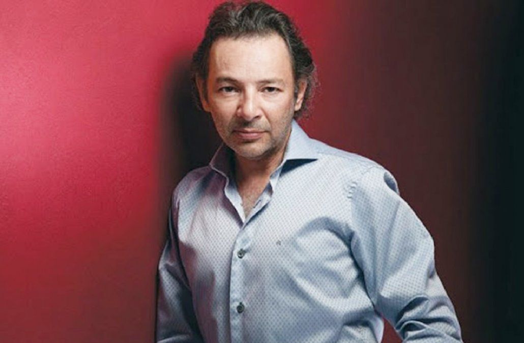 Fabián Vena estaba realizando su función cuando entraron a saquear su casa