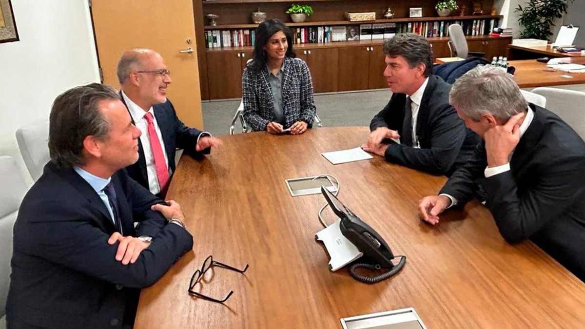 El Gobierno busca anunciar este miércoles el acuerdo con el FMI. El Gobierno busca anunciar este miércoles el acuerdo con el FMI.