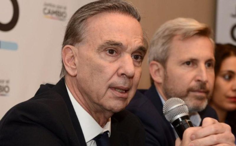 Pichetto aseguró que no tiene sentido sancionar la emergencia alimentaria