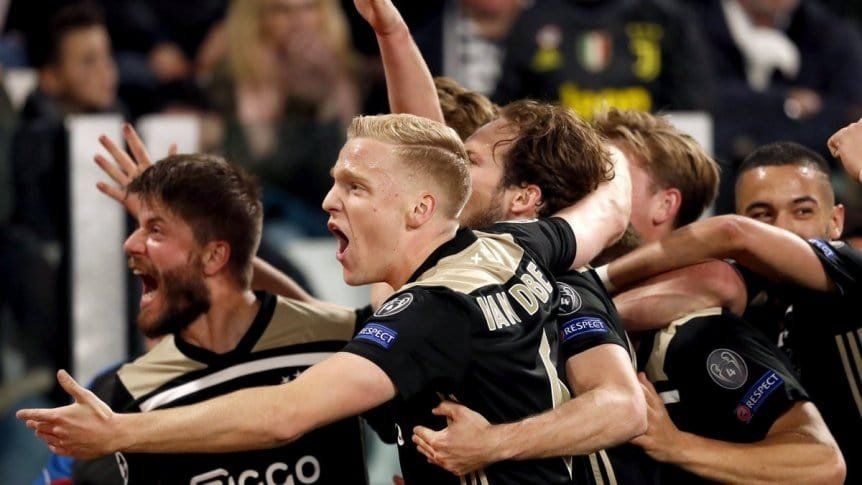 Ajax eliminó a Juventus y está en semifinales