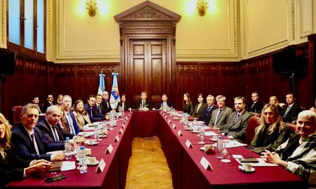 La Junta de Presidentes de Cámaras Federales está encabezada por el juez Javier Leal Ibarra. La Junta de Presidentes de Cámaras Federales está encabezada por el juez Javier Leal Ibarra.