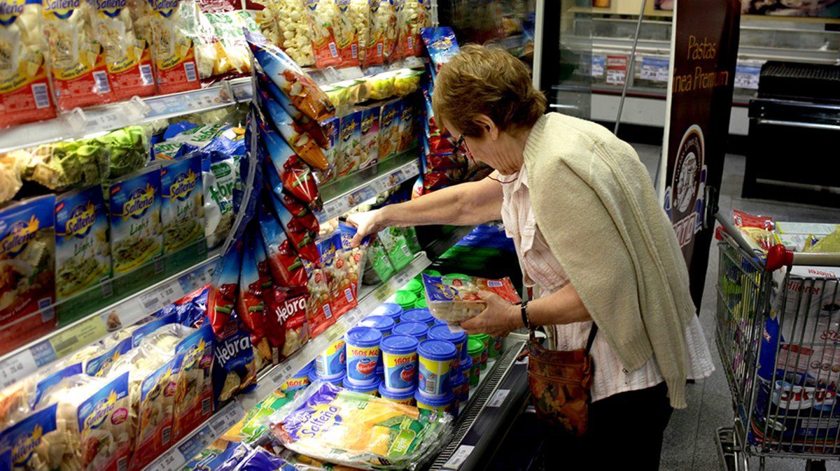 Advierten que la inflación de marzo tendrá un piso cercano al 3%